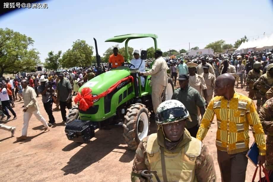 tractorforafrica非洲雷沃拖拉机出口