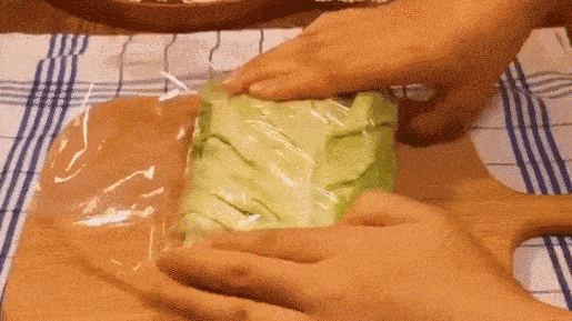77c06bb42fec413b88b0c3cc2125b25d.gif