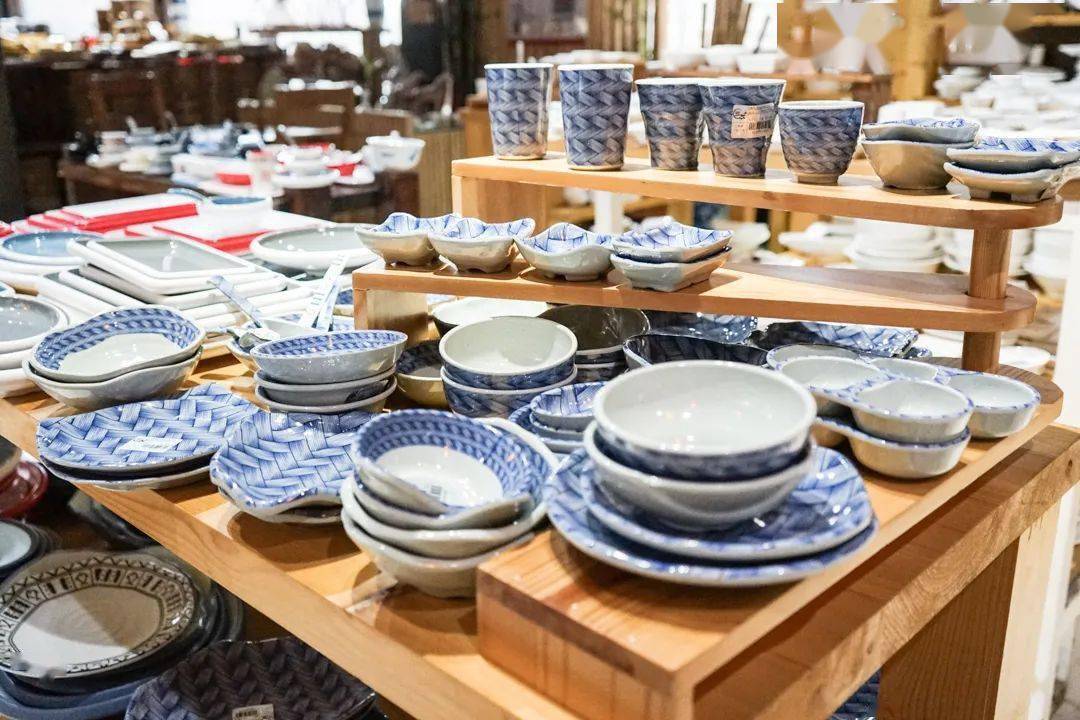 超少人知道的陶瓷大卖场,足足1000 餐具,最低2元有交易!
