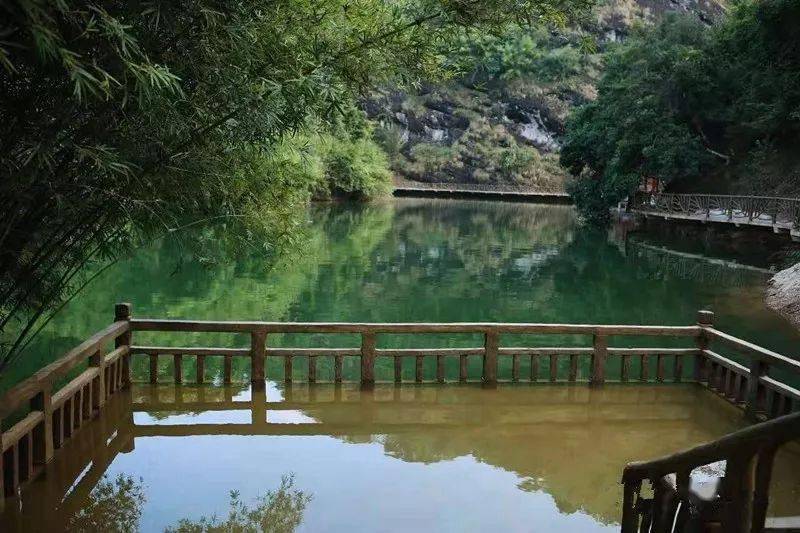 【平远"小桂林"别致大河背】在广东的最边上,有一座隐世独立的景区