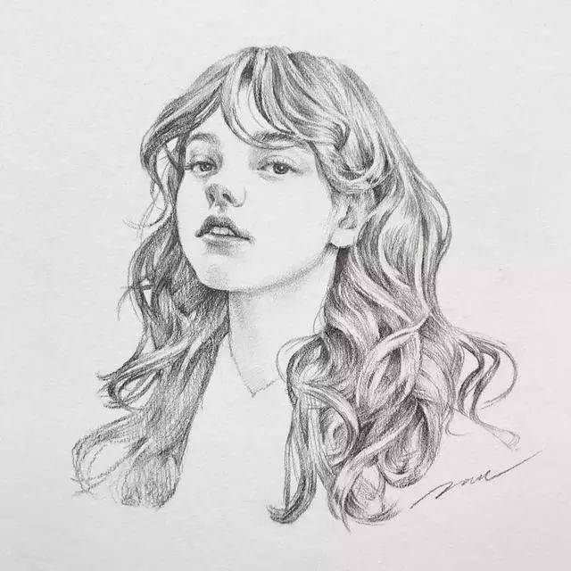 轻松感十足的素描,画中小姐姐好漂亮!比上色还好看