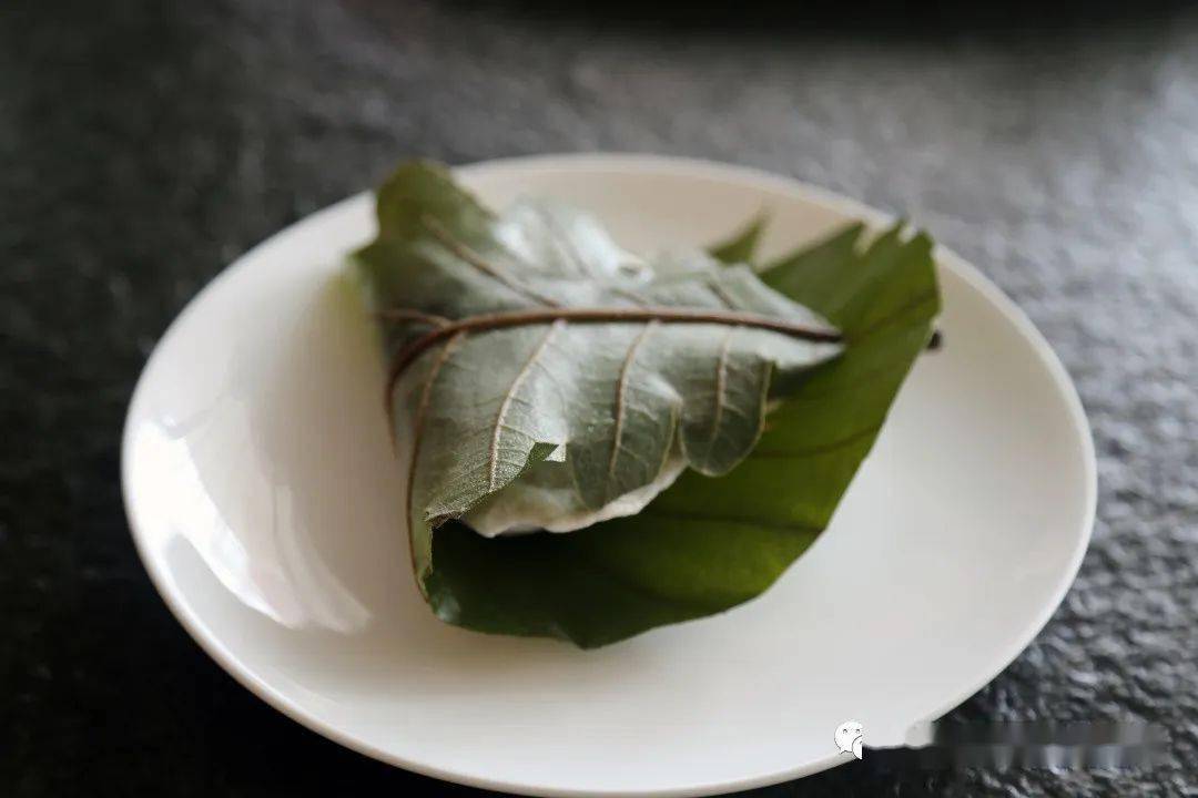 「雄关名中外·非遗璨古今」第十三期丨桲椤叶饼制作工艺