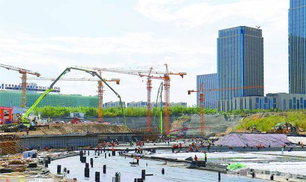 项目|乌鲁木齐市各大工地热火朝天忙建设