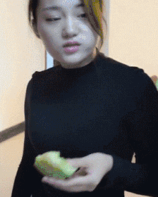 出门照镜子 62692586b09a40059b278f6c08368e9c.png