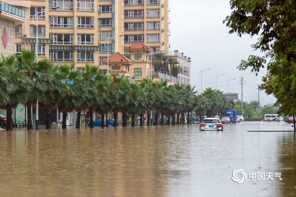 西江|强降雨影响广西 暴雨+地质灾害+渍涝等多个预警齐发