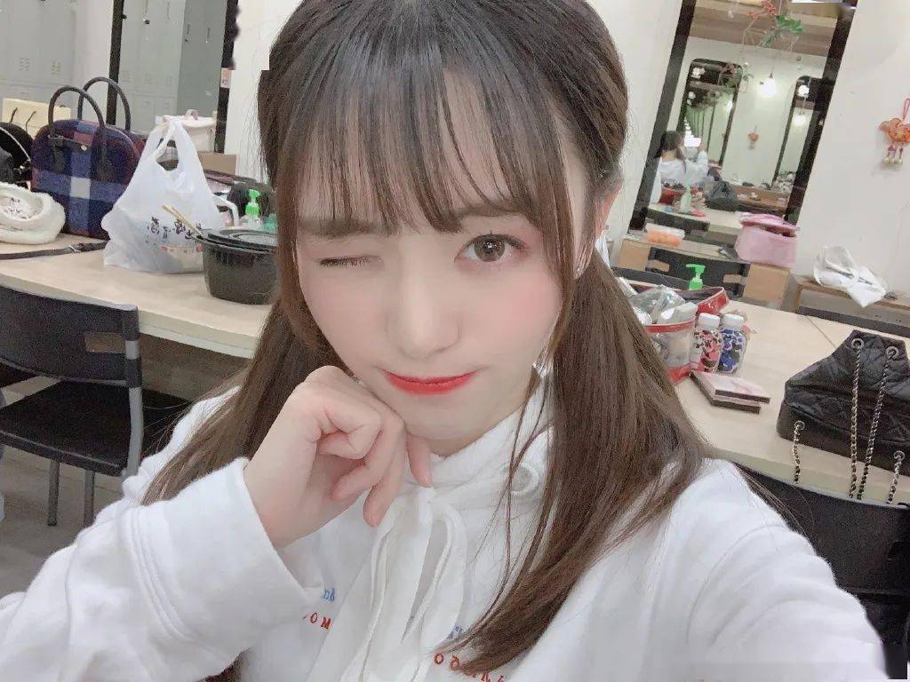 FAN动态丨女星的双马尾造型盘点你们都是吃了可爱吗? FAN动态丨女星的双马尾造型盘点你们都是吃了可爱吗?
