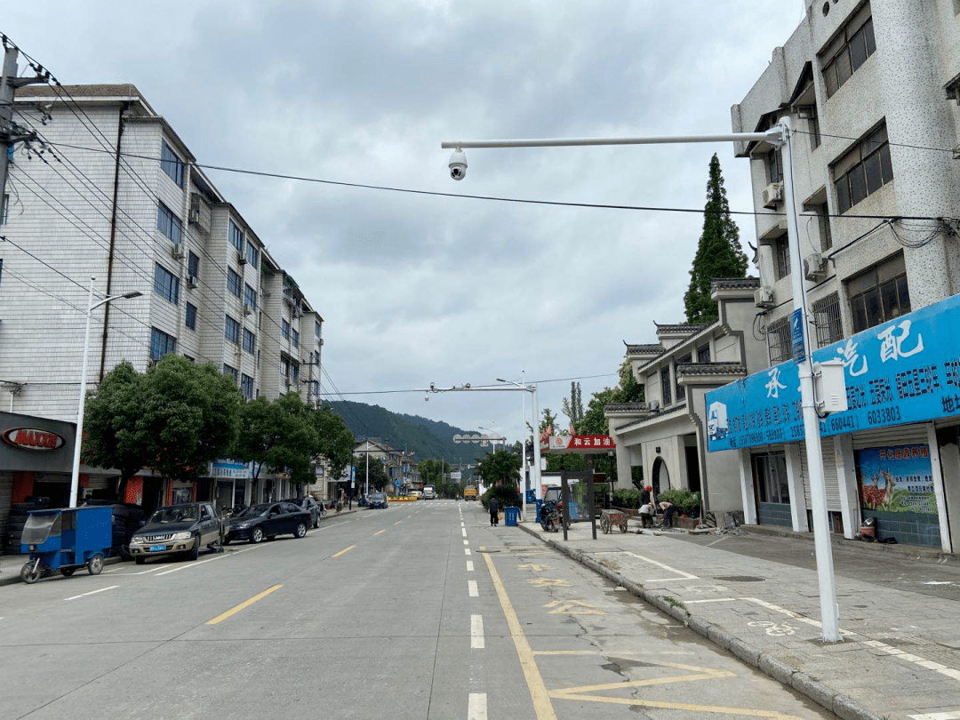 关于开化县华埠镇启用新增机动车不礼让斑马线和违停自动抓拍设备的