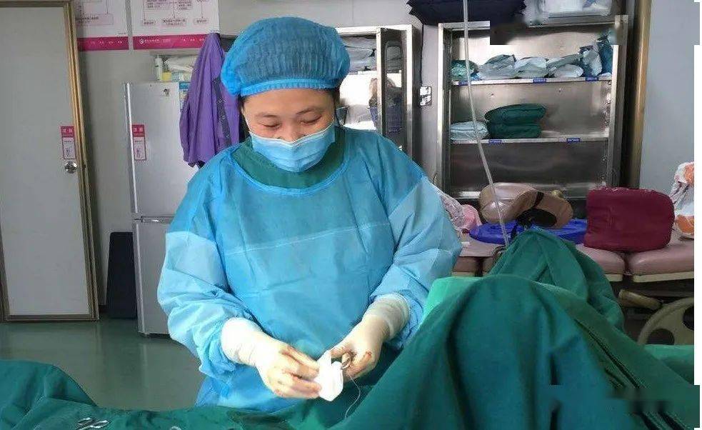 接生多年的助产士,当遇上自己生娃时候怎么做?_手机搜狐网