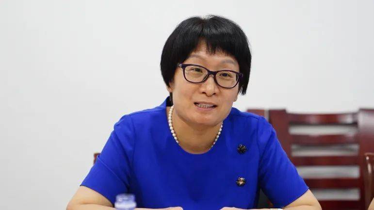 最近老百姓有什么诉求吗区委常委副区长沈军下访塘湾村时这样问