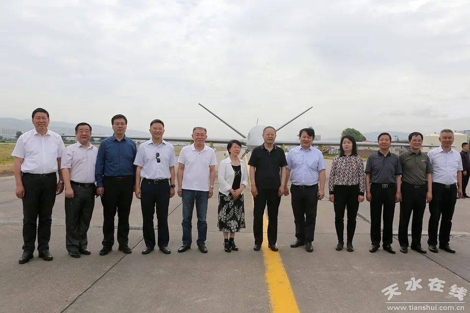 甘肃翼龙无人机人工增雨项目在天水机场成功试飞图