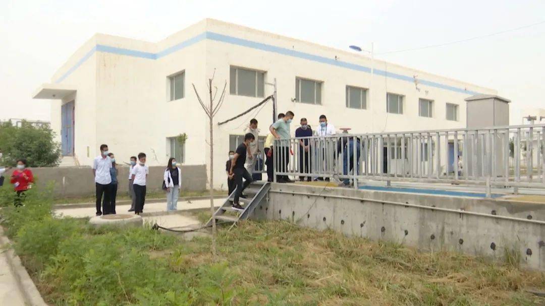 且末总人口_老坑和田且末糖玉图片(2)