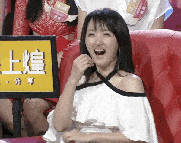 如周慧敏,杨采妮等,或情路坎坷,或转型困难,多少都有一段不尽如人意