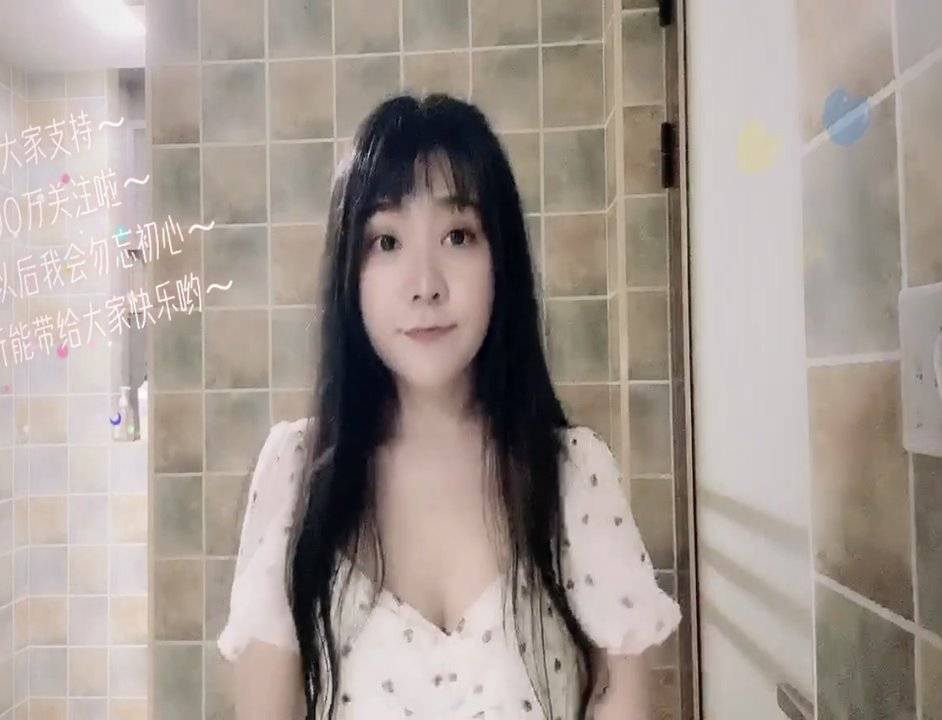 0b388306b13f45318702f97985f826c8.jpeg