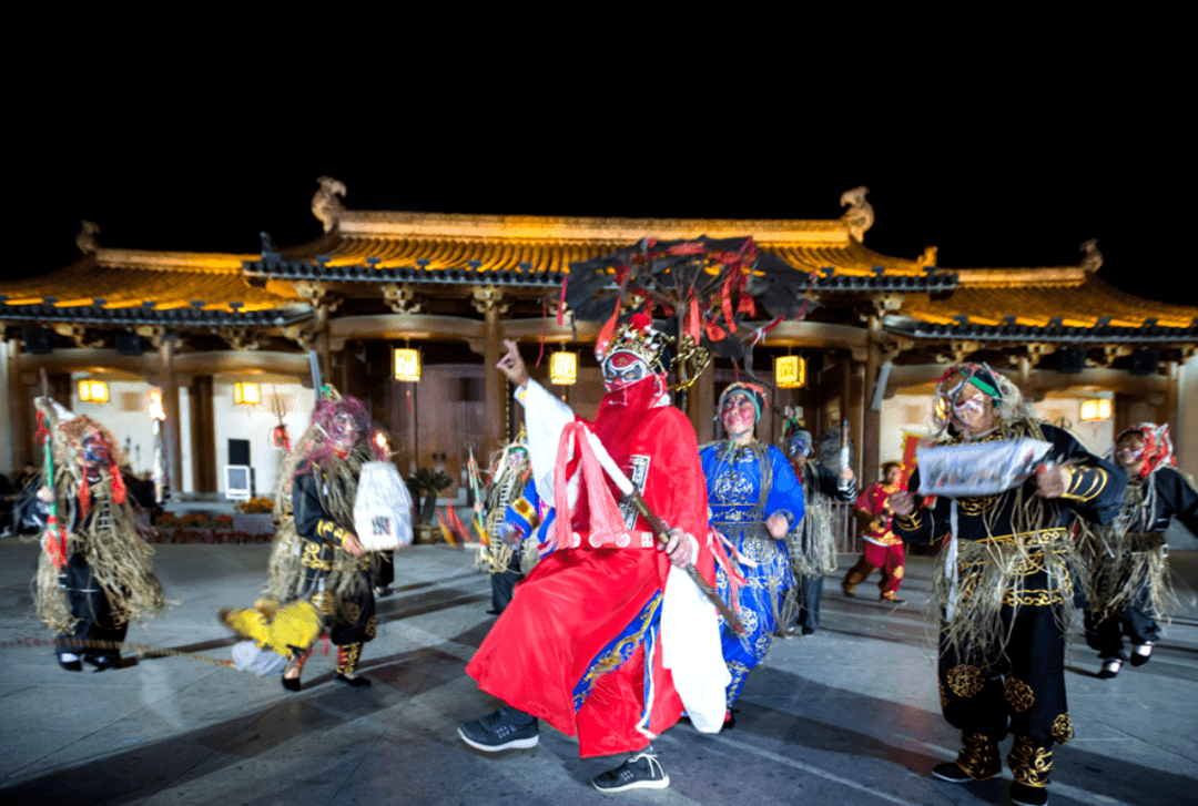 就在今晚徽州古城非遗夜市即将启动