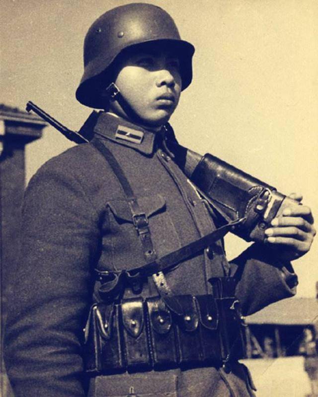 二战时期中国装备精良的德械师神奇的毛瑟32型手枪