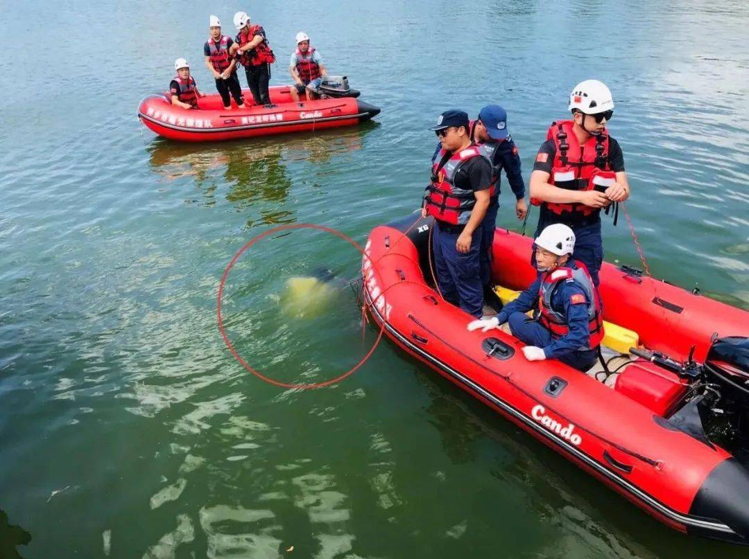 【震惊】发现一具无名女尸！在化州合江至江湖河段！约30多岁！_尸体