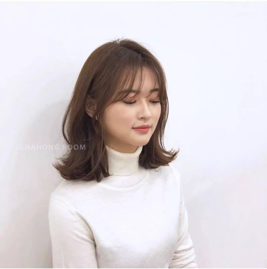 发型欣赏自然又耐看的中发