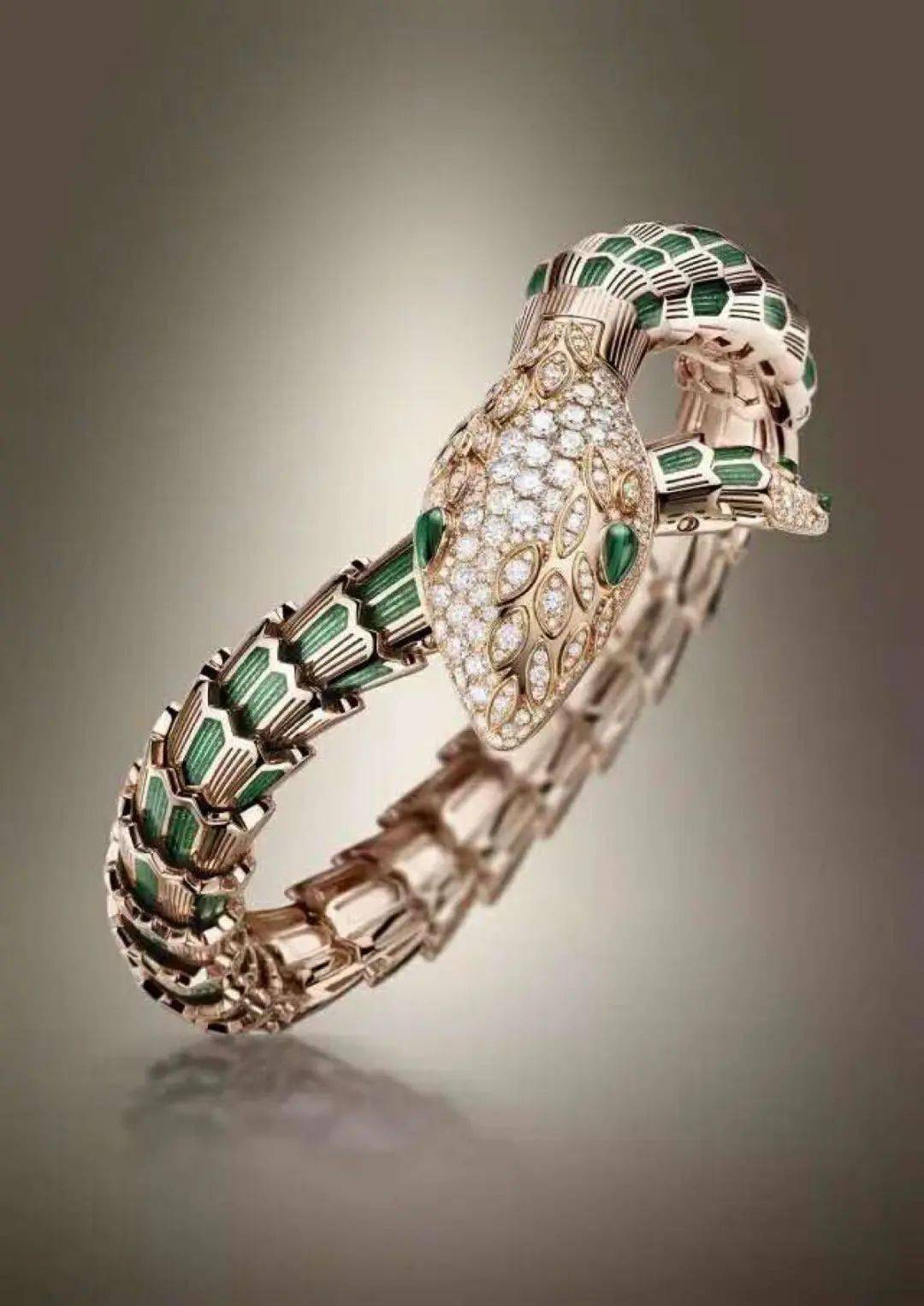 �����ǡ�����ű�....���ǵı������������Ժη�?