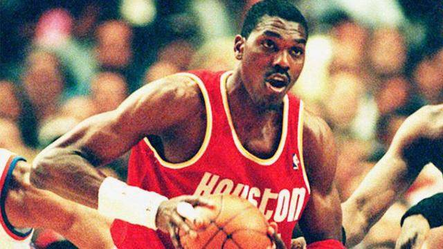 11)哈基姆·奥拉朱旺( hakeem olajuwon)