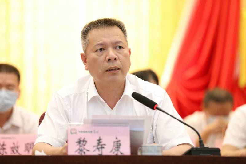 台山镇GDP_中国gdp增长图(3)