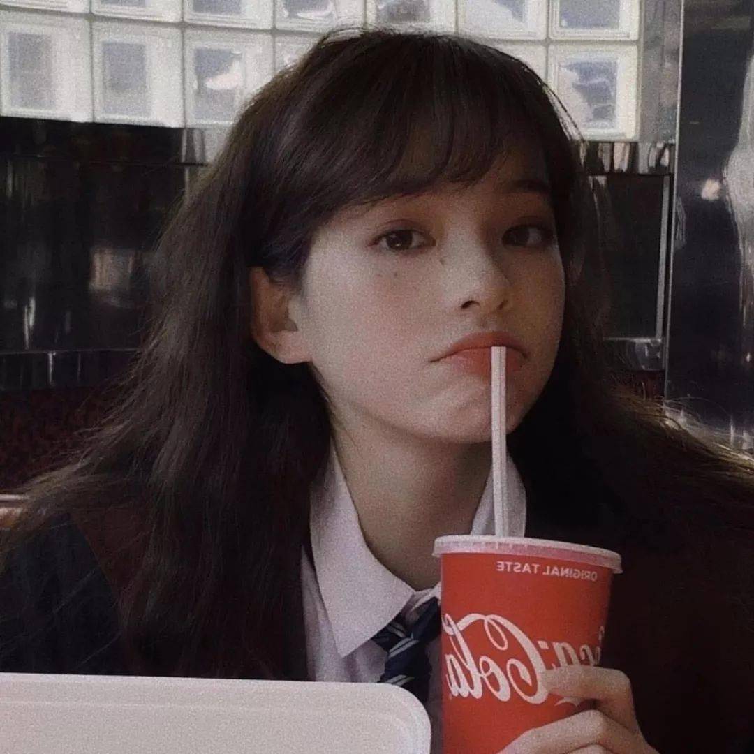 比较好的头像女 ca5f59ffb067411c99f016d33abdedf0.jpeg