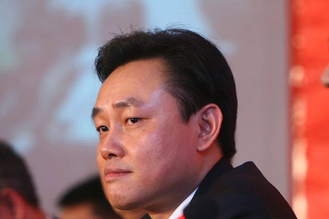媒体称黄光裕已出狱，“国美系”股票股价暴涨