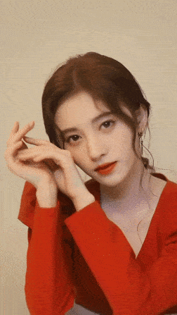 白冰被同x恋骗婚杨紫不敢承认整容喻恩泰x骚扰鞠婧祎的脸频繁会崩