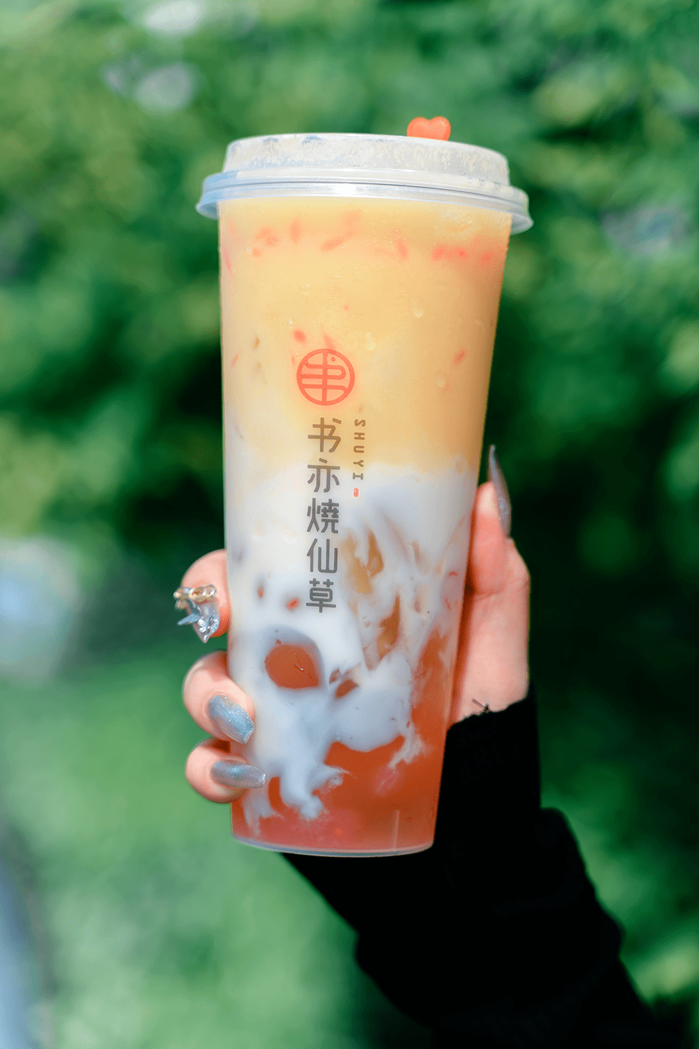 杨枝甘露酸奶