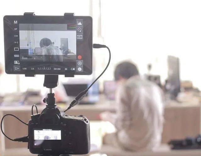 手机能拍电影院屏幕吗 056eb58646044e489d493aa8a226a99e.jpeg