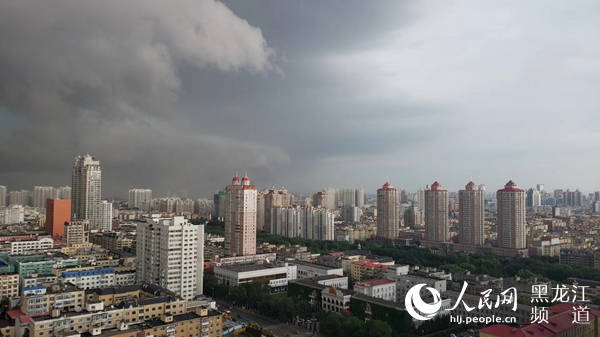 呼兰区|哈尔滨现雷暴大风、冰雹、短时强降水等强对流天气