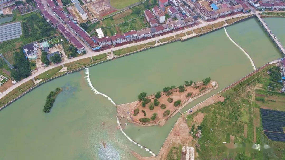 舒城:这个镇建成3.2万平方滨河长廊,美出新高度!