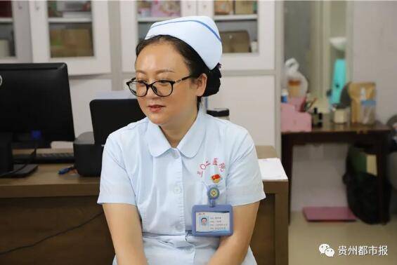 邻桌|婴儿噎食无意识!幸亏邻桌有位白衣天使…火锅店里