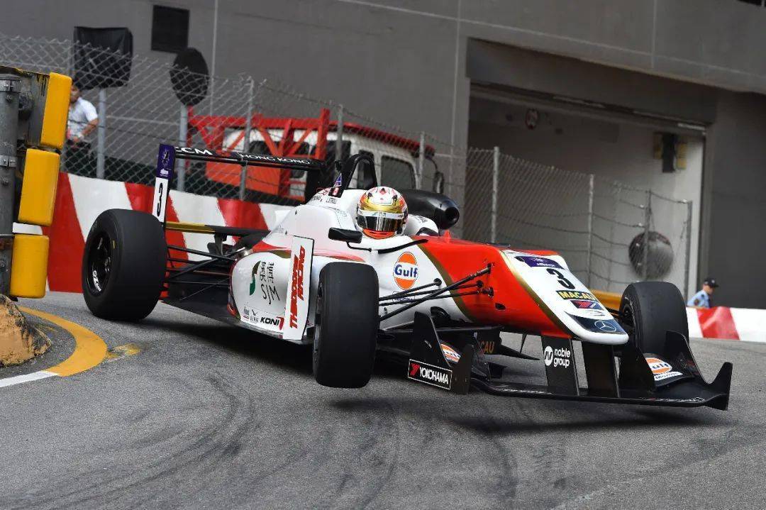 艾邦alexander albon(2015年)  诺里斯lando norris(2016年及2017年)