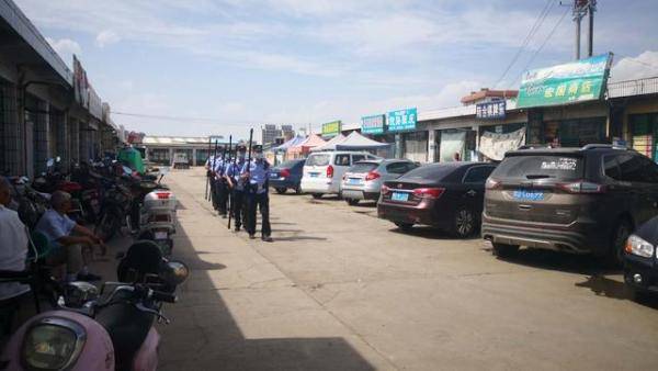 靖远县|为高考学子保驾护航昼夜巡逻