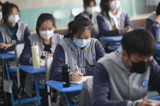 高考|不能只是引发口水仗的“八卦谈资”问教丨“高考最难省份”排名