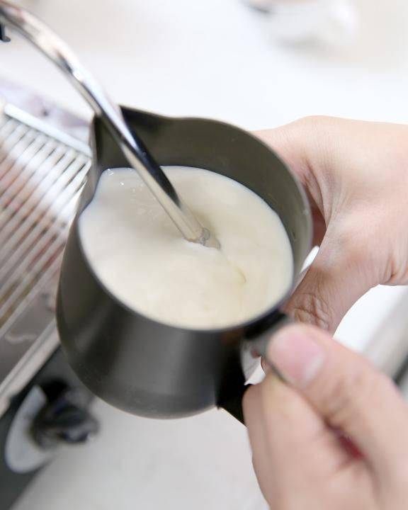 咖啡奶泡打发小技巧，你的咖啡拉花再也不会塌陷了！ 试用和测评 第10张