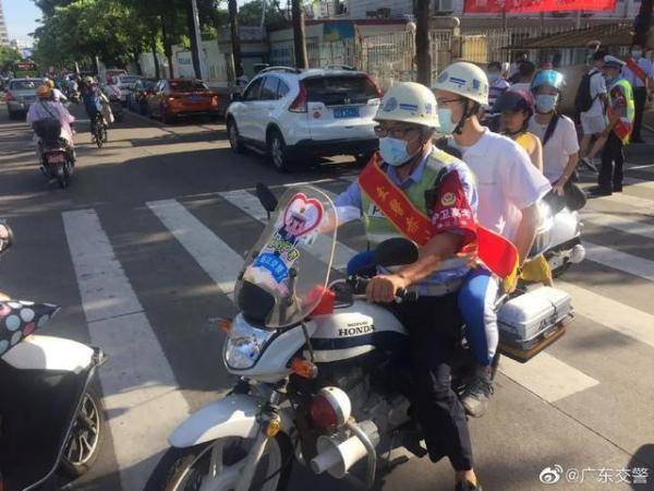 首日|护航高考！高考首日，全国交警开启“宅急送”……