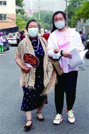 淑芳|旗开得胜家长穿旗袍讨彩头