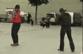 爆笑GIF图:对有些人来说,单身这种事是天生的