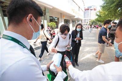 社区|贝壳找房携手70余个新经纪品牌共推“高考服务站”