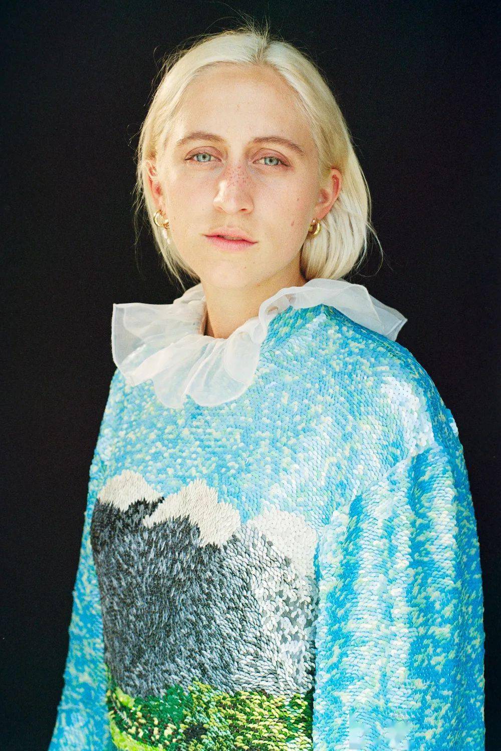 change 05 设计师: marie martens 主题:swans 06 设计师: annemarie