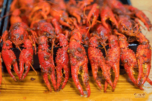 福利|都在这里了！这个夏天的烧烤福利