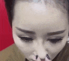 搞笑GIF: 隔着屏幕都能感觉到疼