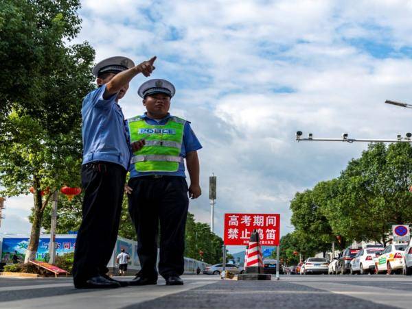 双牌县|湖南双牌县：高考第一天 爱心长相伴