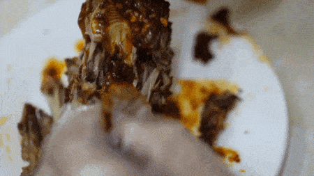 3674abcb6e364184a72e50ee6e05b409.gif