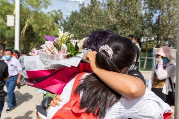 高考|相当真实！高考完，她哭着说出了假期规划