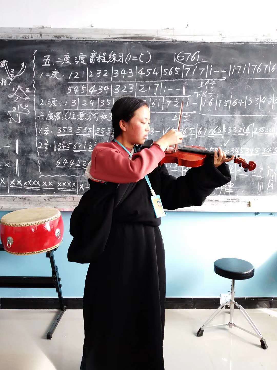 赵兴洲|上海援青教师赵兴洲：愿把音乐带来的快乐分享给学生