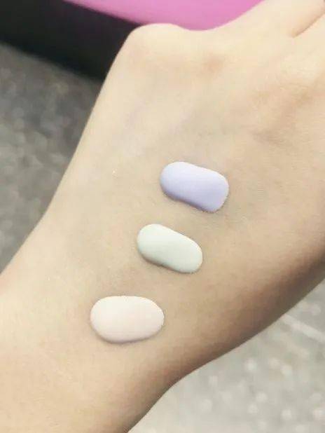 彩妆探店|几百个品牌随便试，这家彩妆店彻底把我爽翻了！