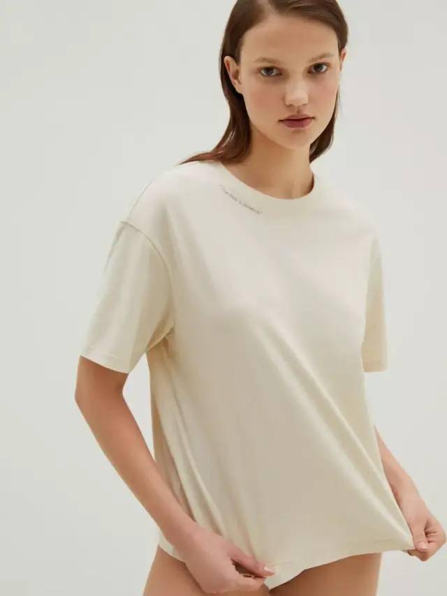 Nude|天津首家 | NEIWAI内外新店启幕 没有一种身材是微不足道的