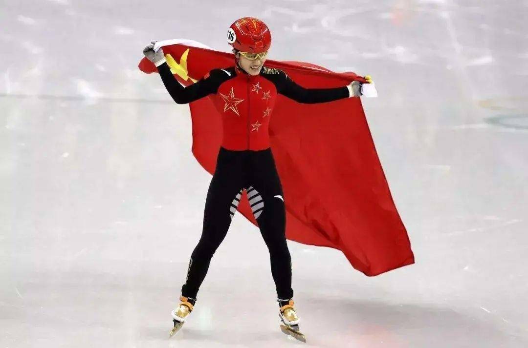 服装|冰雪时尚，我很冷但我也很美